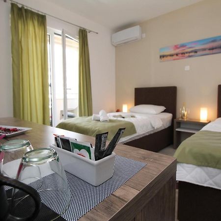 Le Marc Guest House Будва Екстериор снимка