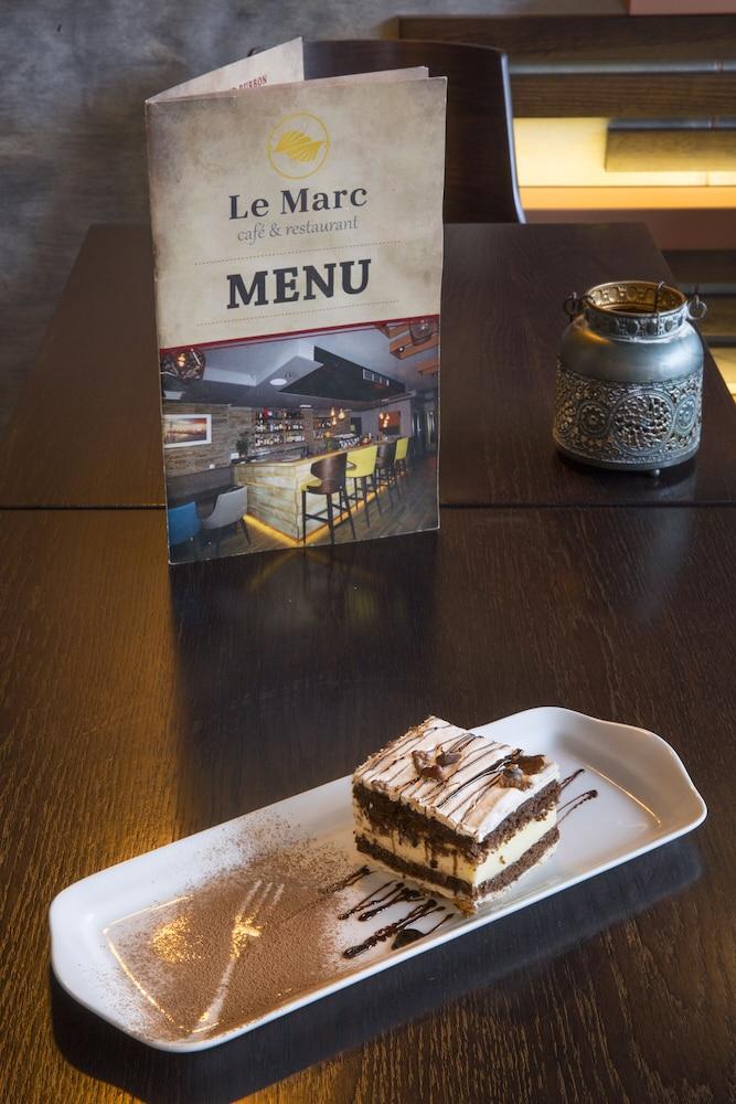 Le Marc Guest House Будва Екстериор снимка