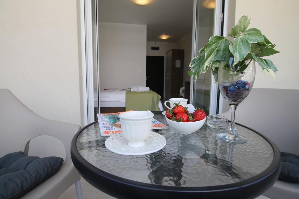 Le Marc Guest House Будва Екстериор снимка