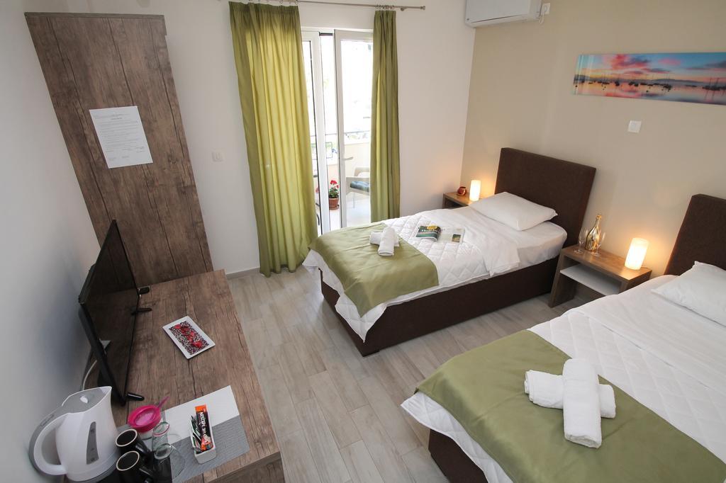 Le Marc Guest House Будва Екстериор снимка
