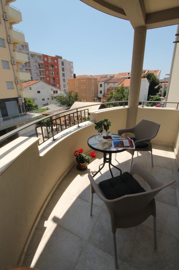 Le Marc Guest House Будва Екстериор снимка