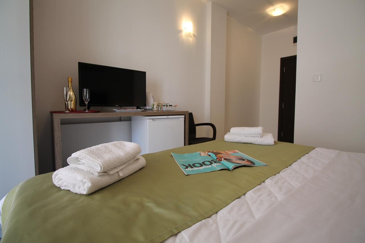 Le Marc Guest House Будва Екстериор снимка